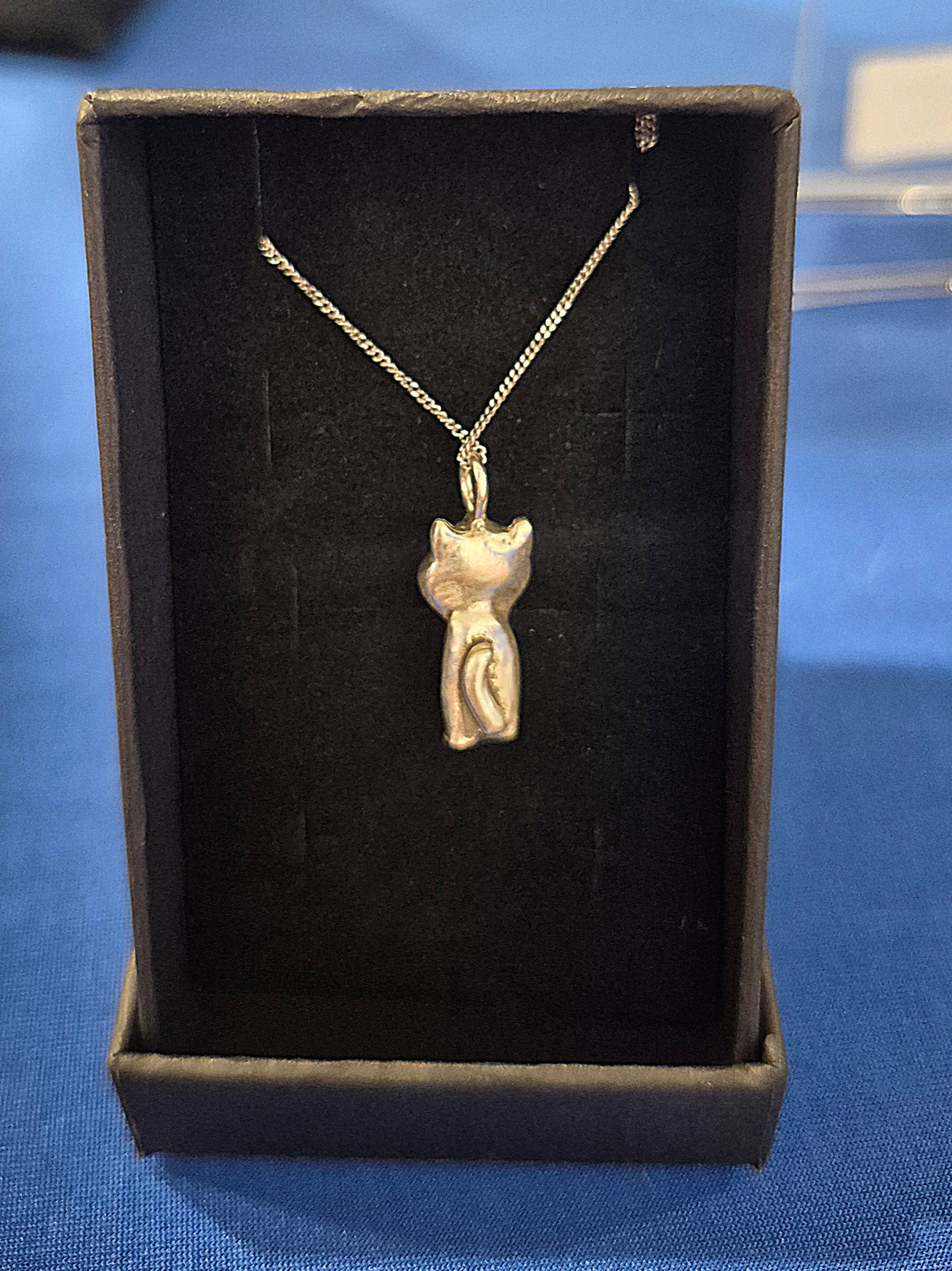 Handmade fine silver cat necklace